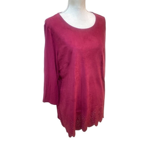 Chicos laser cut scalloped hem berry long sleeve faux micro suede top size small - Picture 2 of 11
